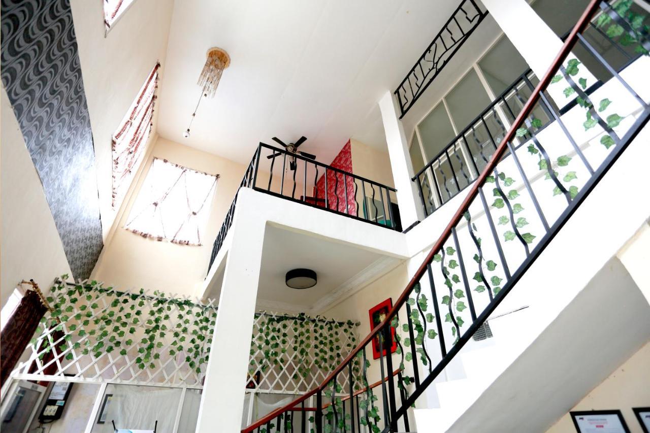 Olive Guest House Bumi Mas Raya Banjarmasin  Exterior foto