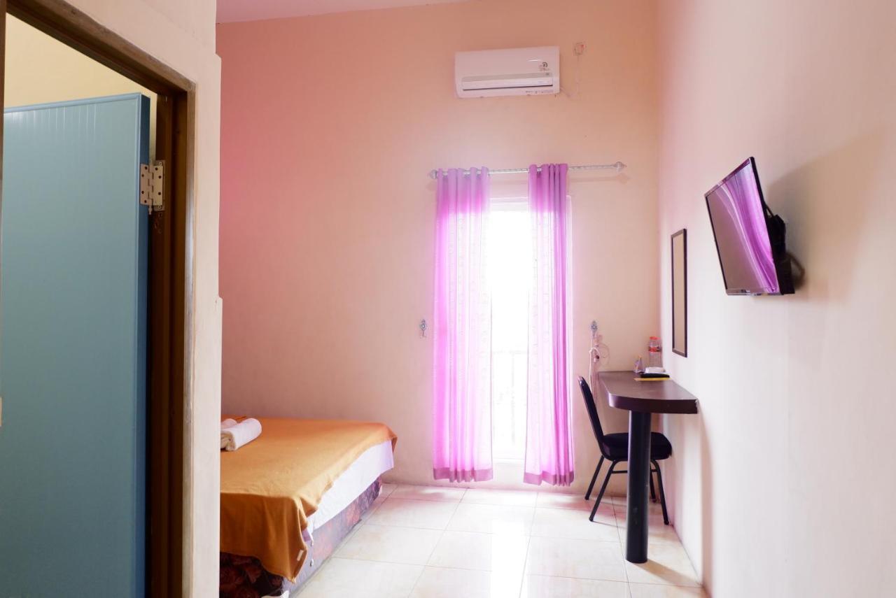 Olive Guest House Bumi Mas Raya Banjarmasin  Exterior foto